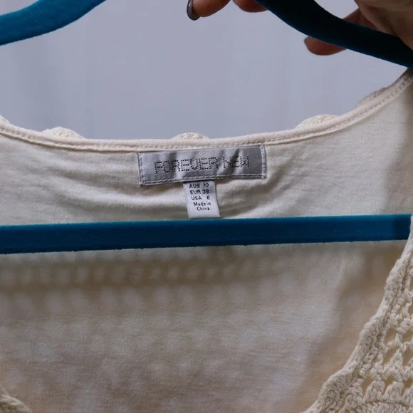 Forever New Crochet Lace Dress Womens 6 Cream Boho Floral Knit Mini Lined Summer - Picture 4 of 5